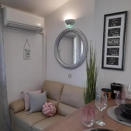 M Gregor Ideal For Relaxing Holidays * 巴斯卡