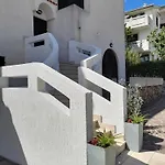 M Gregor Ideal For Relaxing Holidays