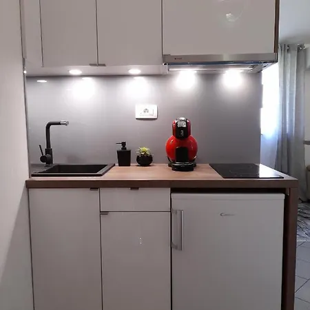 M Gregor Ideal For Relaxing Holidays